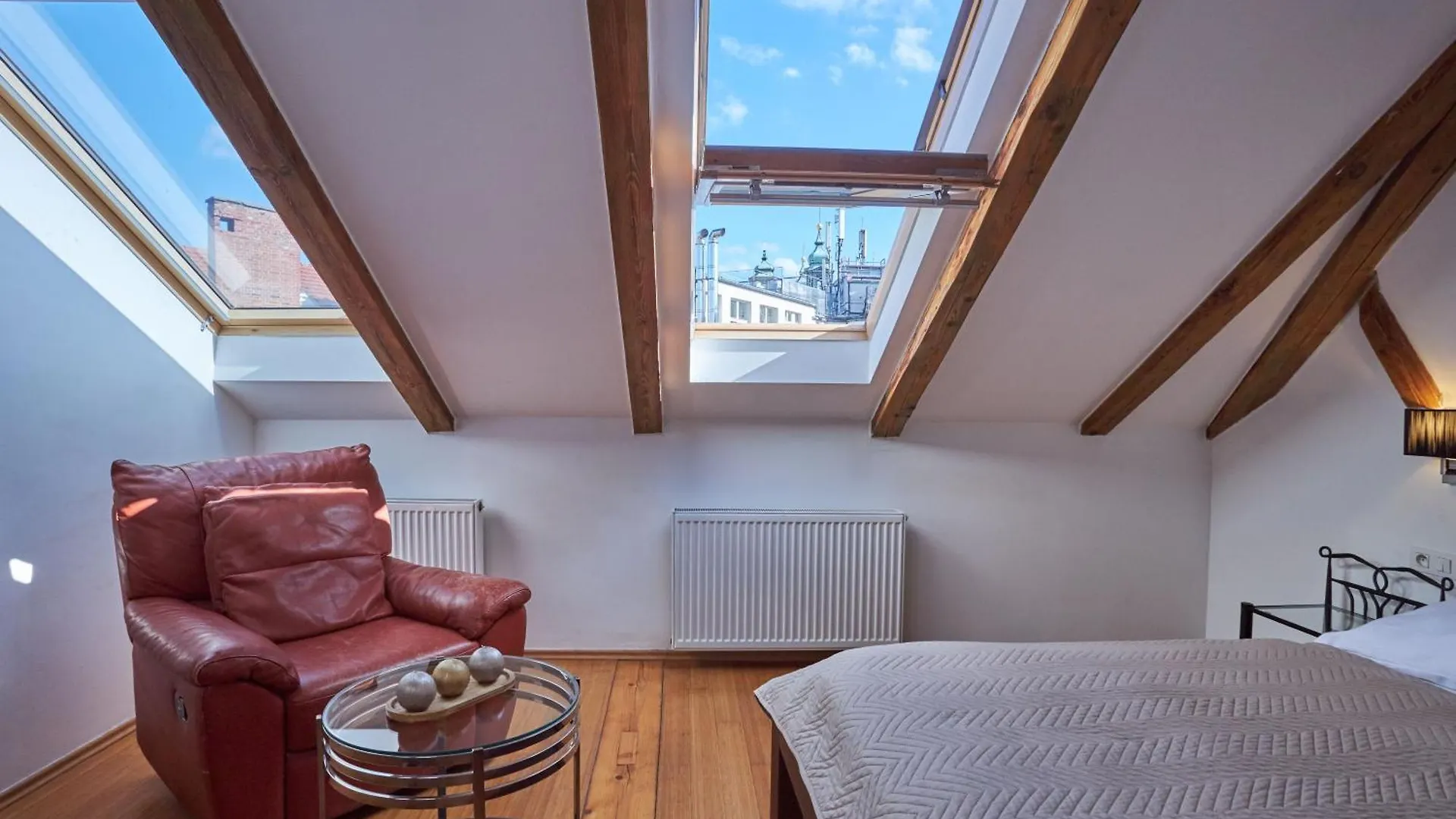 Žatecká 4 - Terrace Apartment in the Old Town Praga