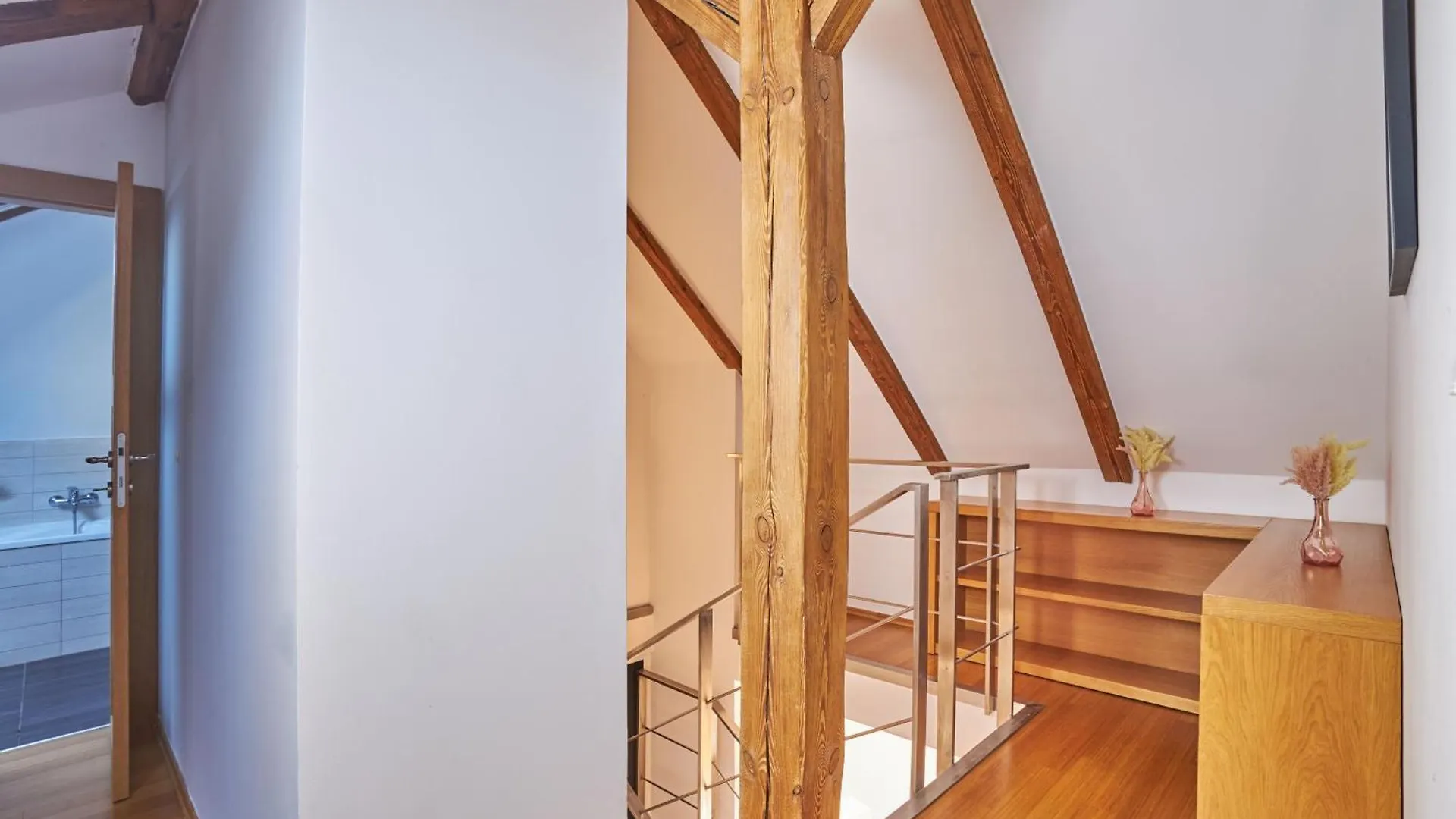 Apartment Zatecka - Terrace Residence In The Old Town Prague